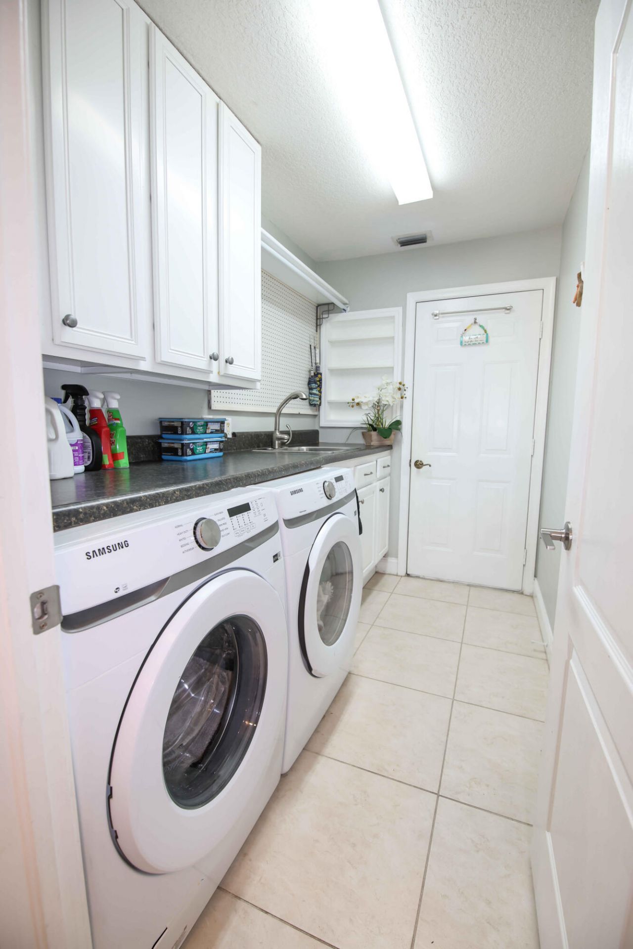 618 SW Barbuda Bay, Port Saint Lucie, FL 34986 Photo