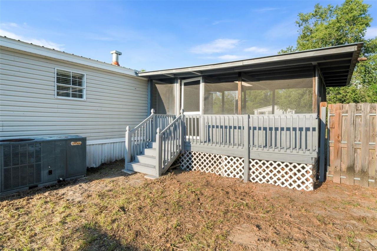 11330 NE 84th Court , Bronson, FL 32621 Photo