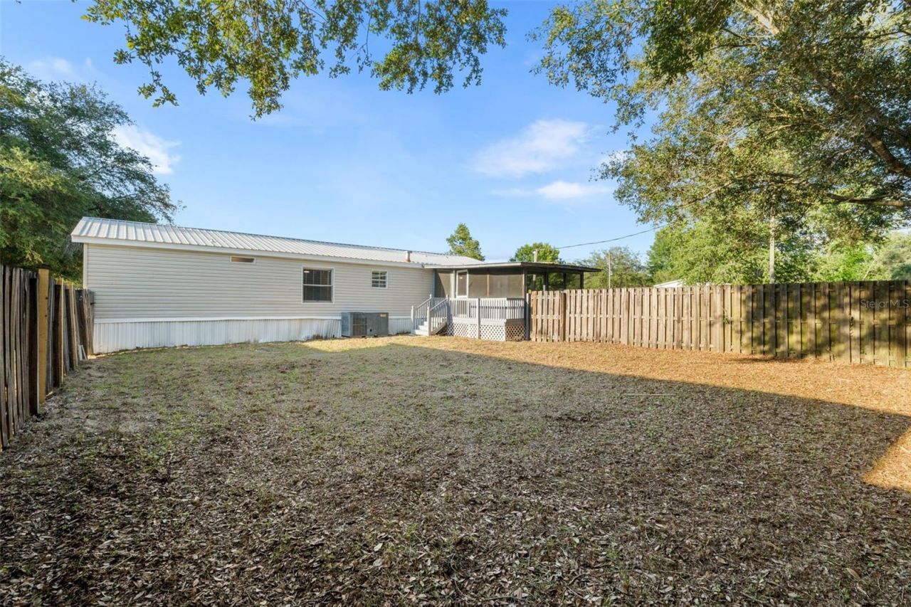 11330 NE 84th Court , Bronson, FL 32621 Photo