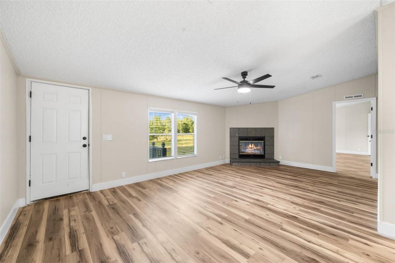 11330 NE 84th Court , Bronson, FL 32621 Photo