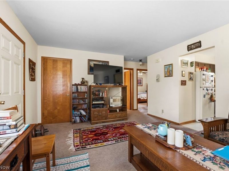 134 Center Road, New Franklin, OH 44319 Photo 10