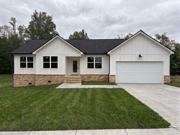 2008 Cedar Valley Court , Dickson, TN 37055