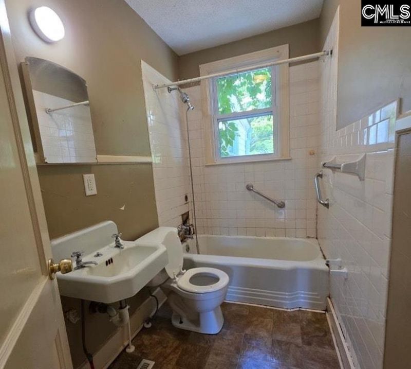 835 Denny Road Photo 5