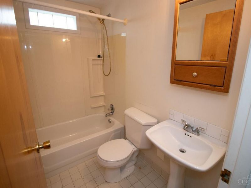 6597 Epworth Road, Loveland, OH 45140 Photo 10