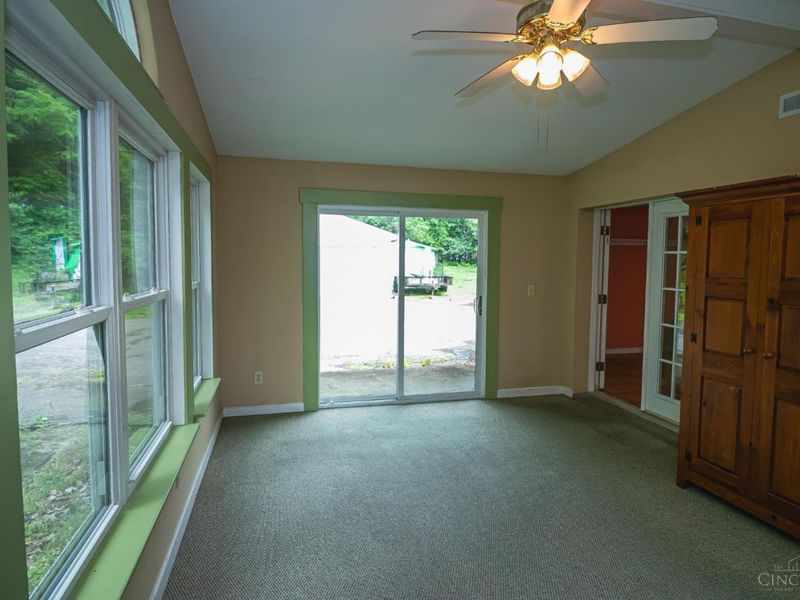 6597 Epworth Road, Loveland, OH 45140 Photo 2