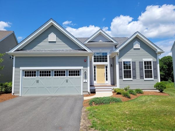 13 Walnut Way, Unit 13, Hopkinton, MA 01748