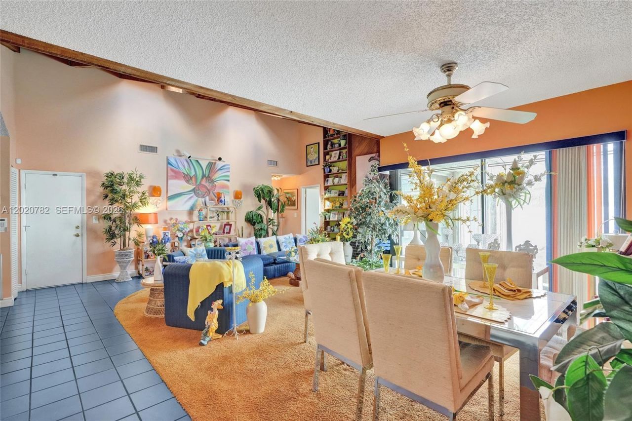 30 Cedar Rd , Hollywood, FL 33021 Photo
