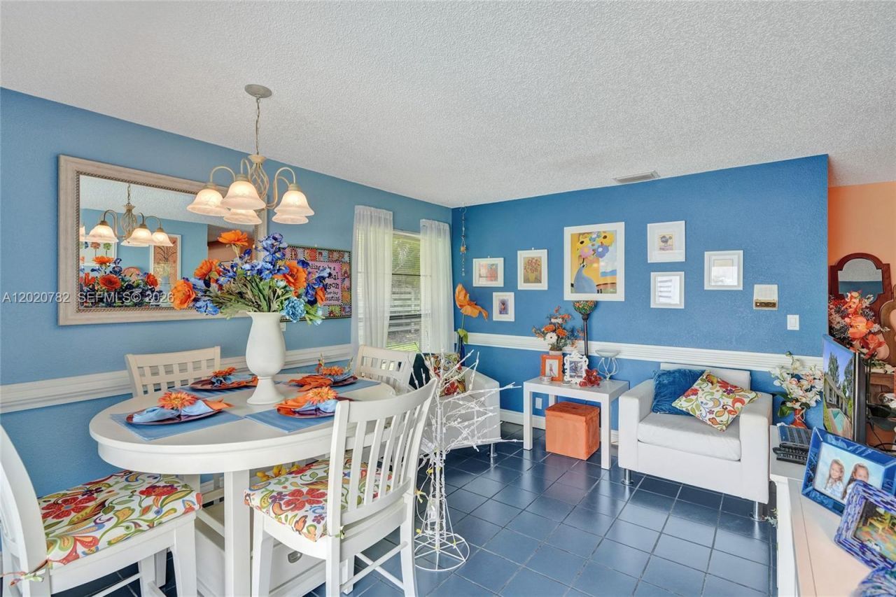 30 Cedar Rd , Hollywood, FL 33021 Photo
