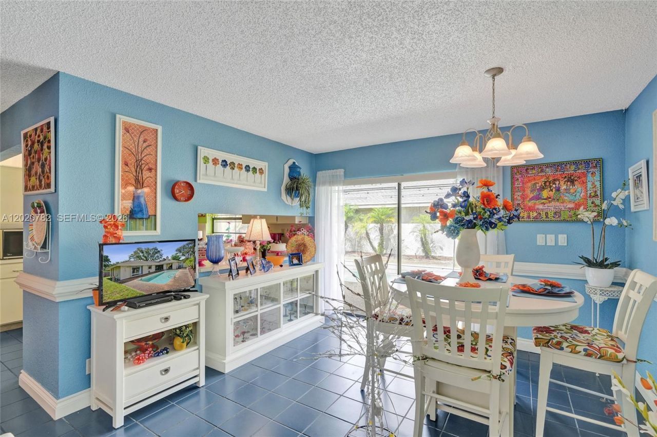 30 Cedar Rd , Hollywood, FL 33021 Photo
