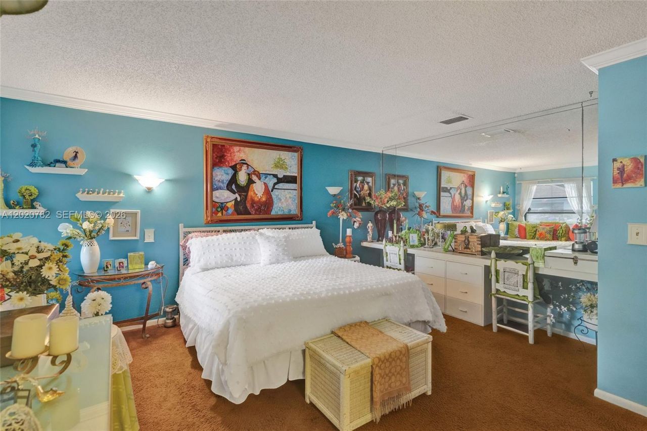 30 Cedar Rd , Hollywood, FL 33021 Photo