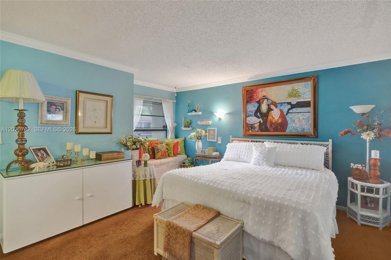 30 Cedar Rd , Hollywood, FL 33021 Photo