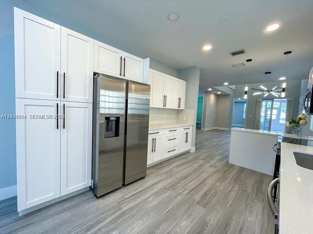 1261 Hayes St, Hollywood, FL 33019 Photo