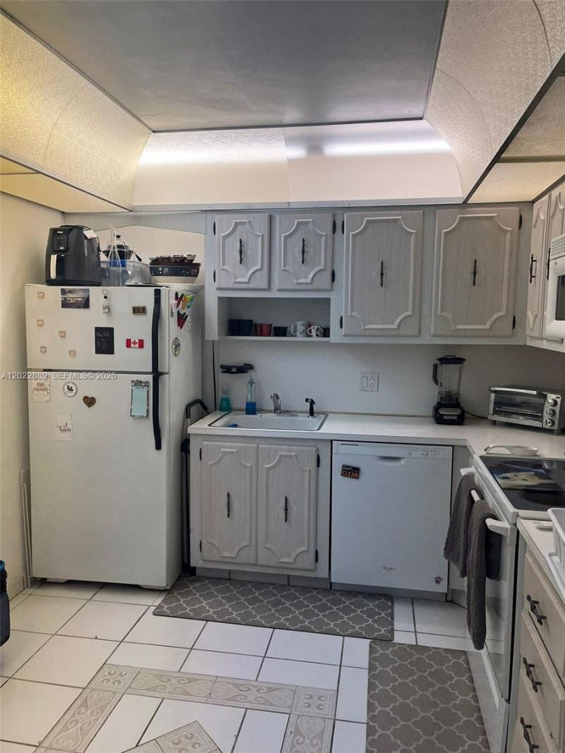 2851 NE 183rd St, Unit 405E, Aventura, FL 33160 Photo