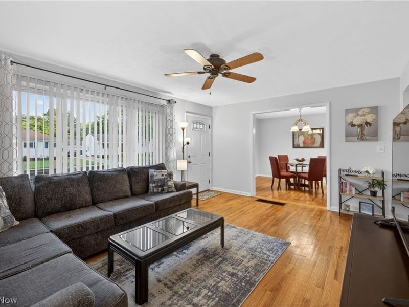30121 Vineyard Road, Willowick, OH 44095 Photo 10