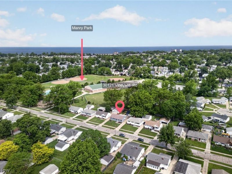 30121 Vineyard Road, Willowick, OH 44095 Photo 4
