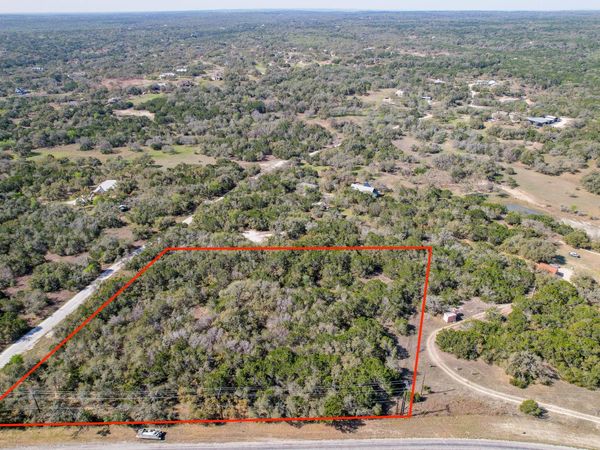 10673 W Fm 150 W, Driftwood, TX 78619