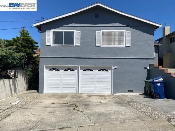 16630 Cowell St, Castro Valley, CA 94578