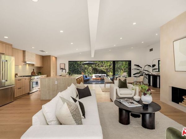 2229 Willetta Street, Los Angeles, CA 90068