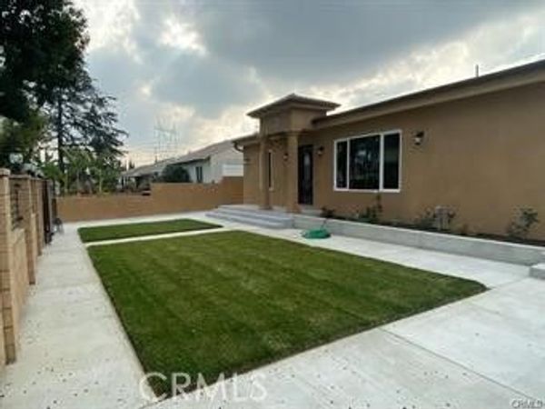 6501 Bonner Avenue, North Hollywood, CA 91606