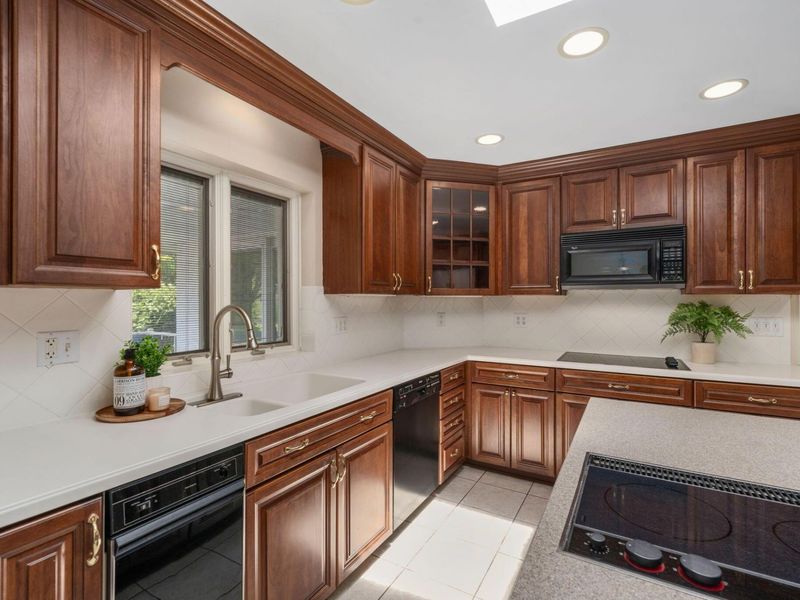 2869 N Star Road, Columbus, OH 43221 Photo 15