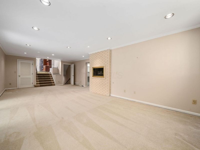 2869 N Star Road, Columbus, OH 43221 Photo 36