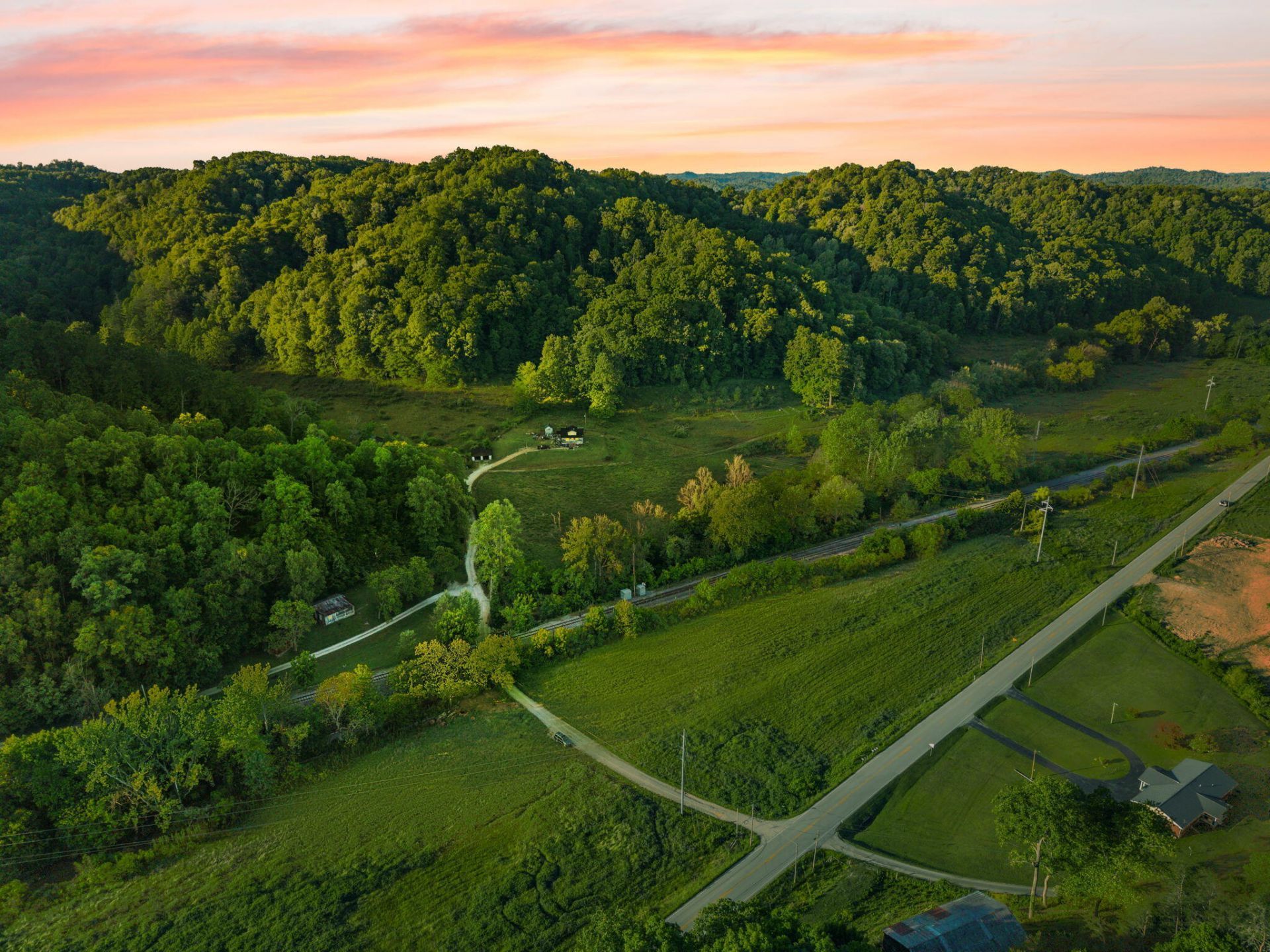 139 Burcham Fork Road, Jackson, KY 41339