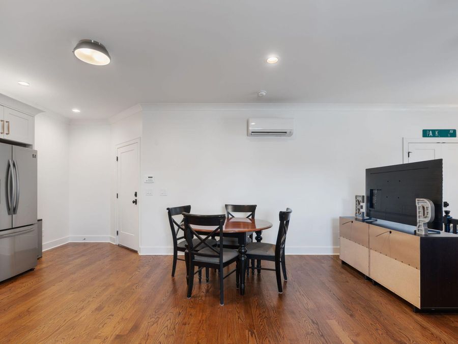 Property Image 77