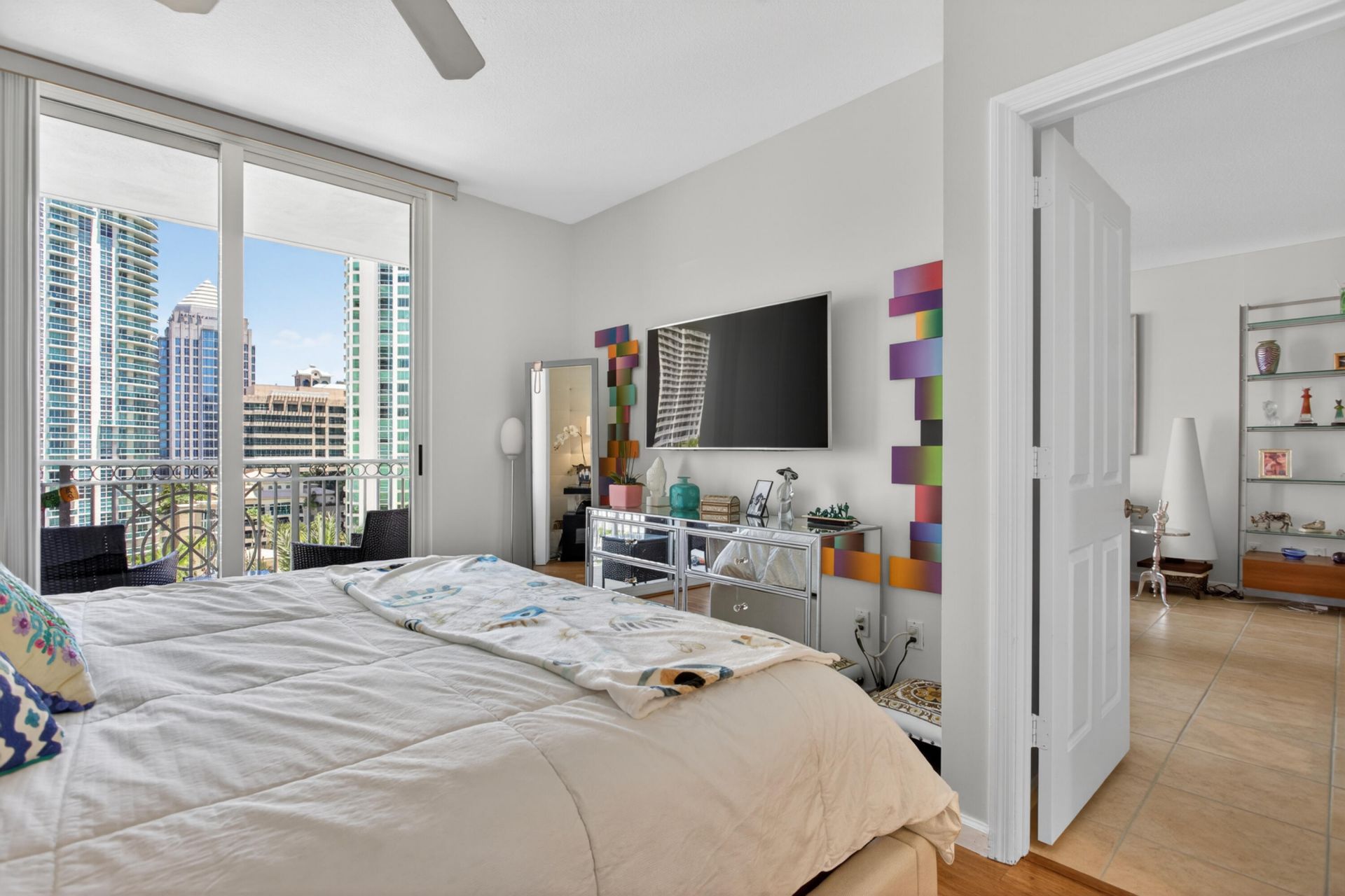 511 SE 5th, Unit 1102, Fort Lauderdale, FL 33301 Photo