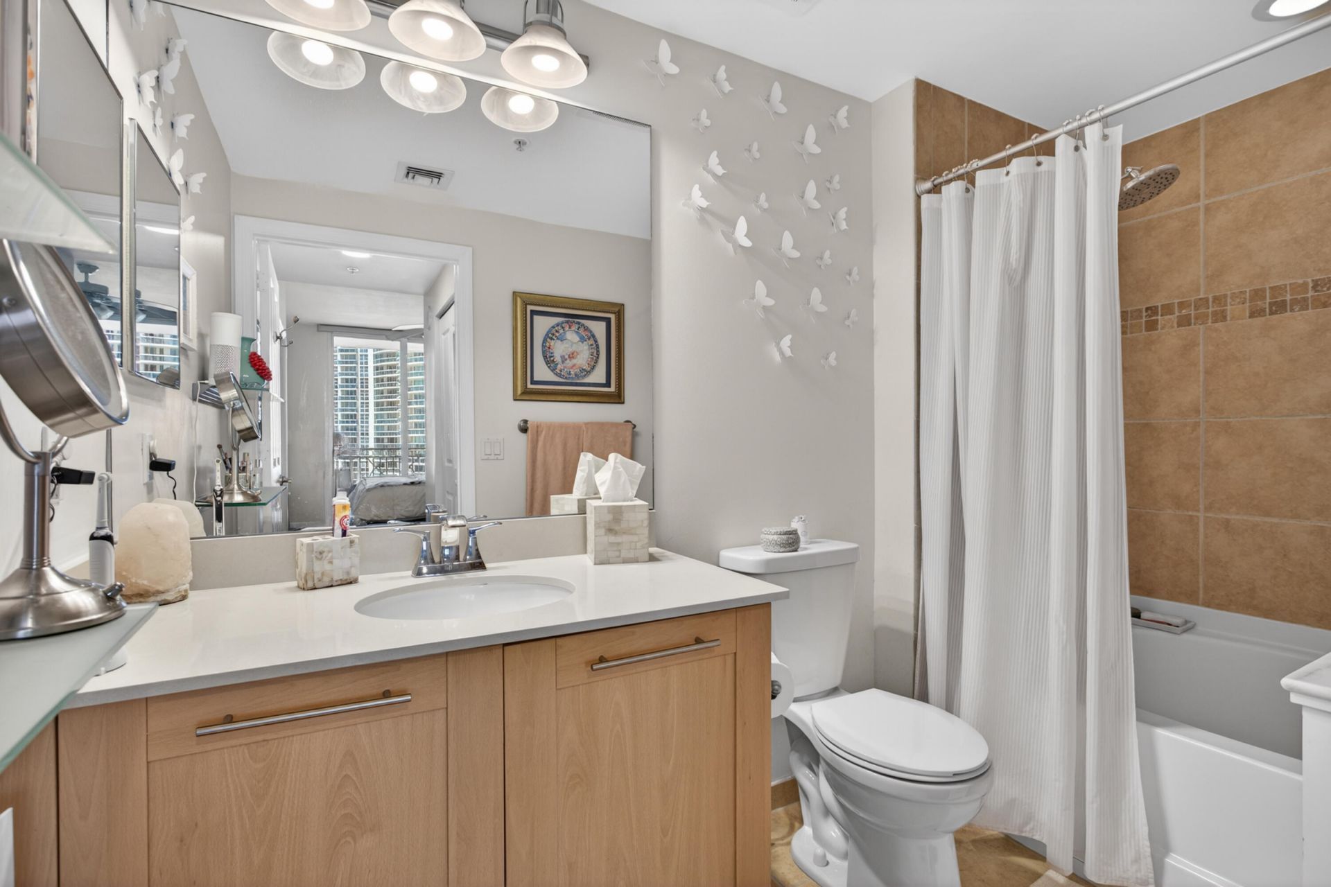 511 SE 5th, Unit 1102, Fort Lauderdale, FL 33301 Photo