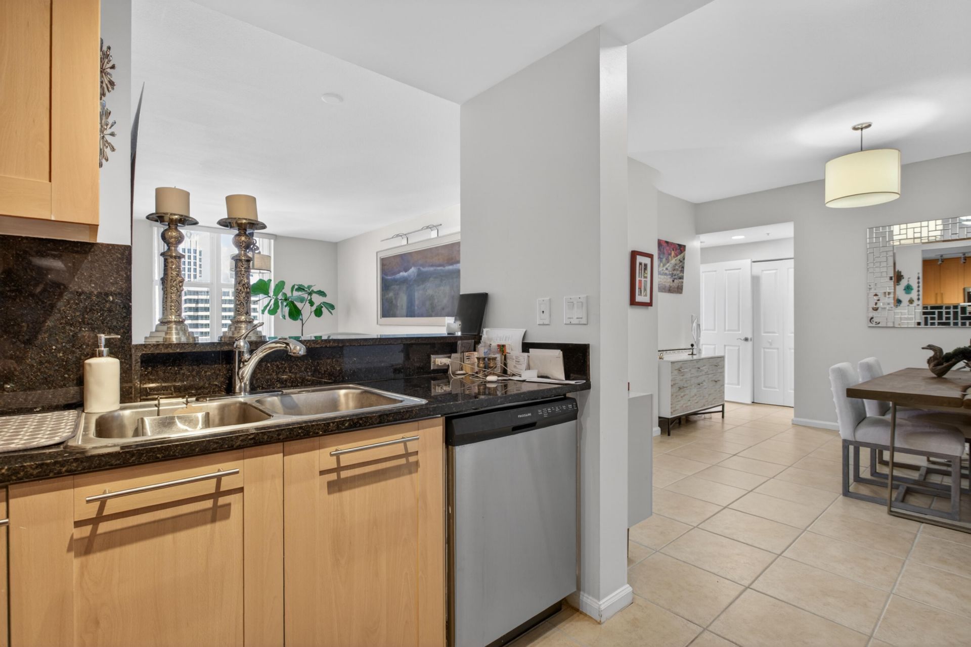 511 SE 5th, Unit 1102, Fort Lauderdale, FL 33301 Photo