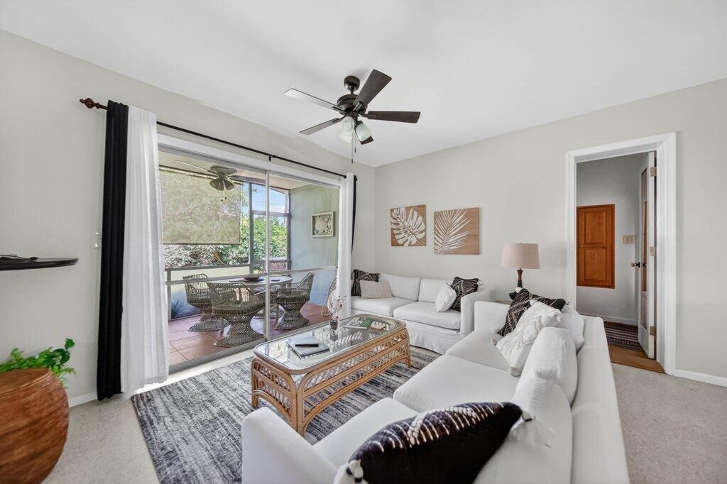 262 SE Monterey Avenue, Stuart, FL 34996 Photo