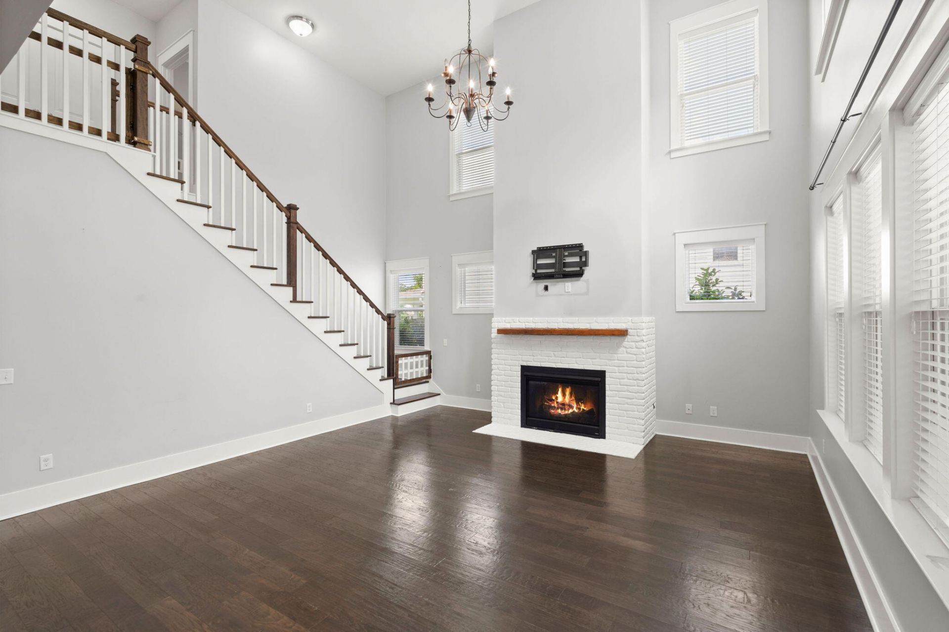 214 Warbler Way Photo 28