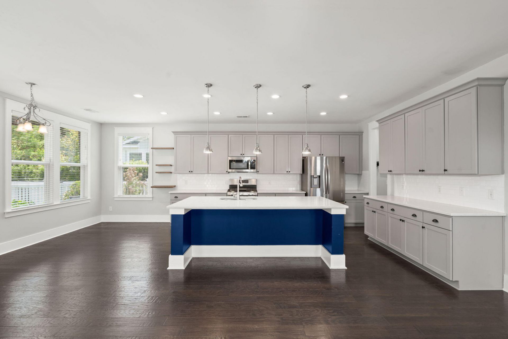 214 Warbler Way Photo 31