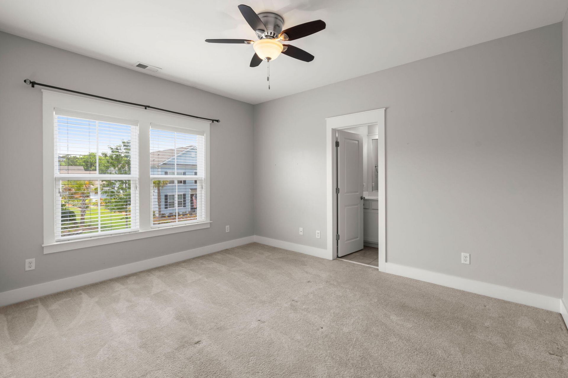214 Warbler Way Photo 49