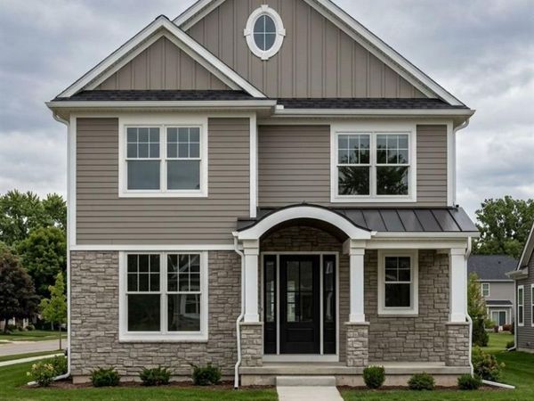 519 E Farnum Avenue, Royal Oak, MI 48067