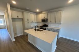 1052 Dusk Drive photo 4