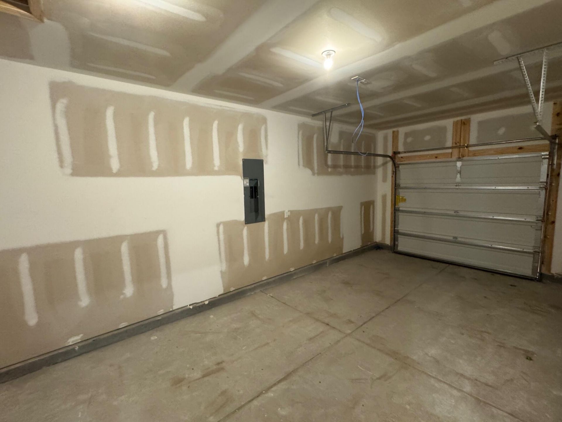1052 Dusk Drive Photo 9