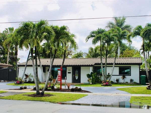 6371 SW 109th Ct , Miami, FL 33173