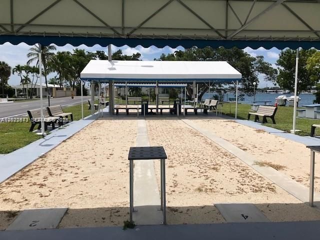 110 Marine Lake Dr, Hallandale Beach, FL 33009 Photo