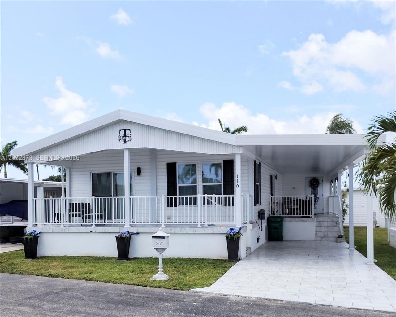 110 Marine Lake Dr, Hallandale Beach, FL 33009 Photo