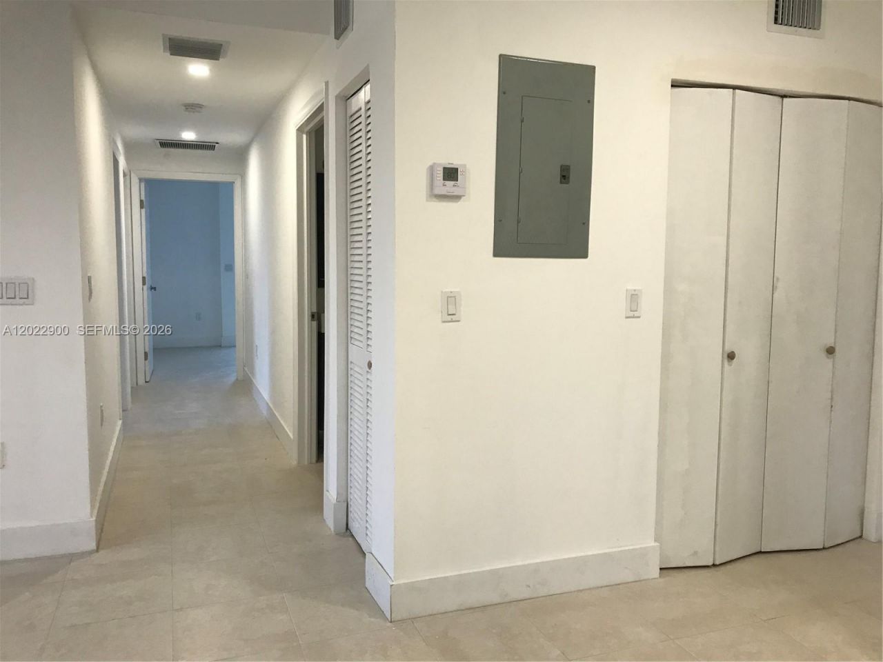 1456 NE 147 St, North Miami Beach, FL 33161 Photo