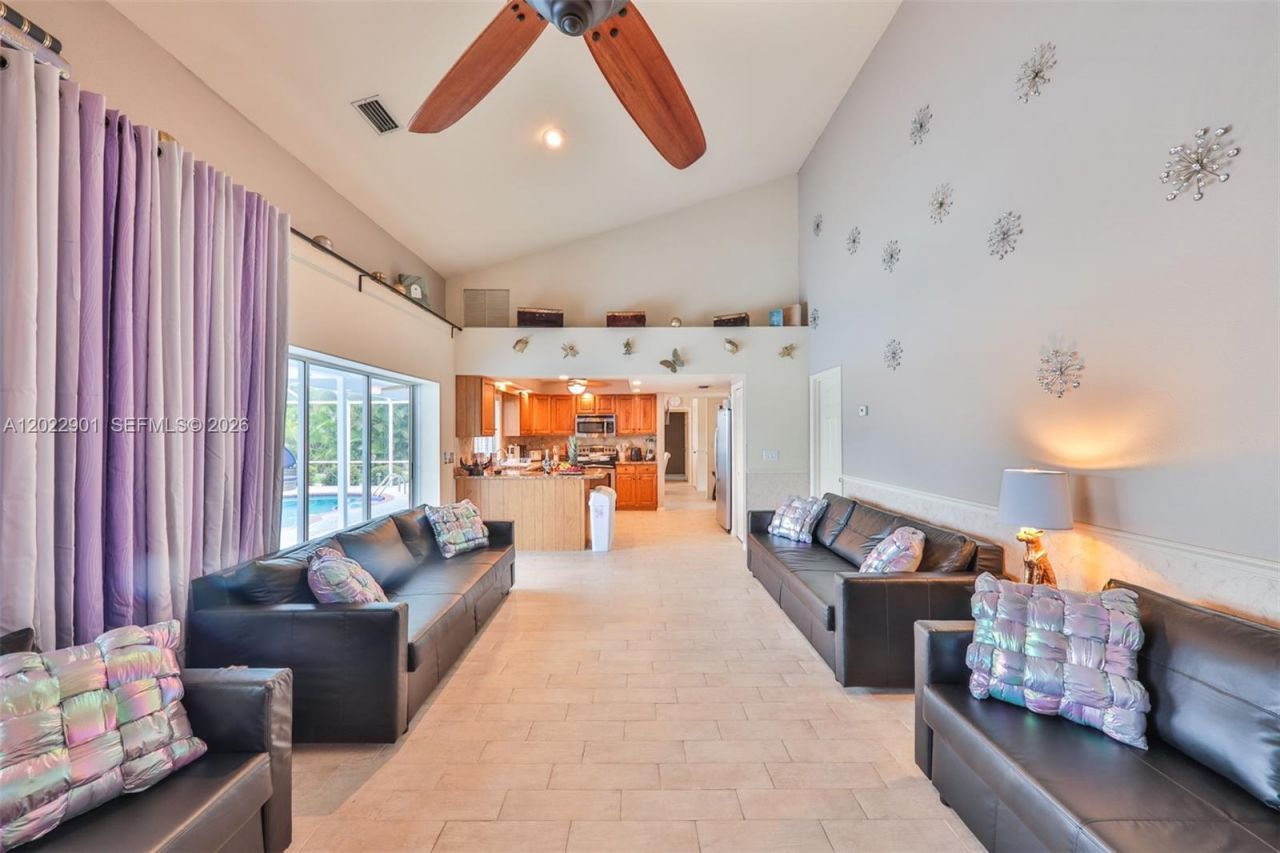 407 SW 37 St, Cape Coral, FL 33914 Photo