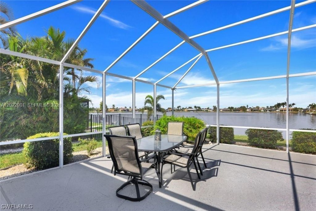 407 SW 37 St, Cape Coral, FL 33914 Photo