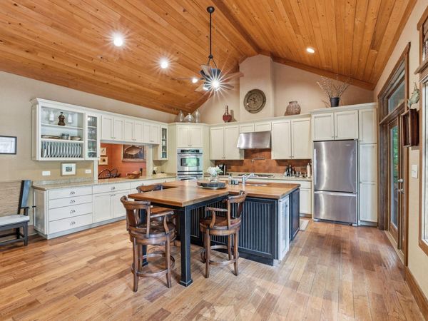479 Lake Loop Road, Menlo, GA 30731