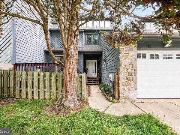 8 FOXTAIL COURT, NEWARK, DE 19711