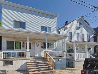 230 E FELL STREET, SUMMIT HILL, PA 18250