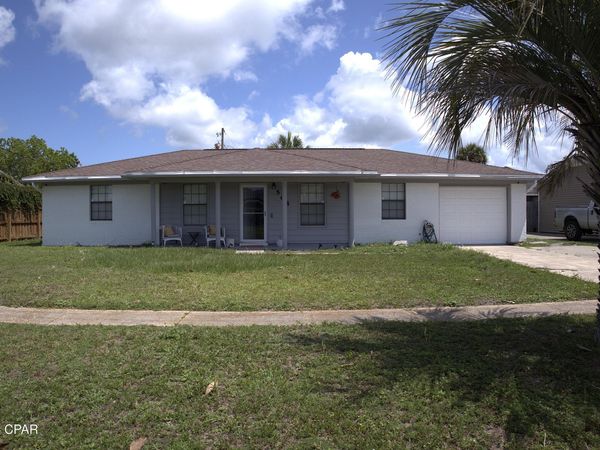 508 E Pine Forest Drive , Lynn Haven, FL 32444