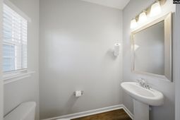 540 Ludlow Lane  photo 4