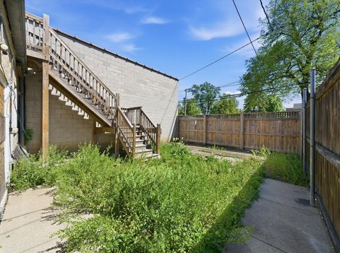 Main Photo