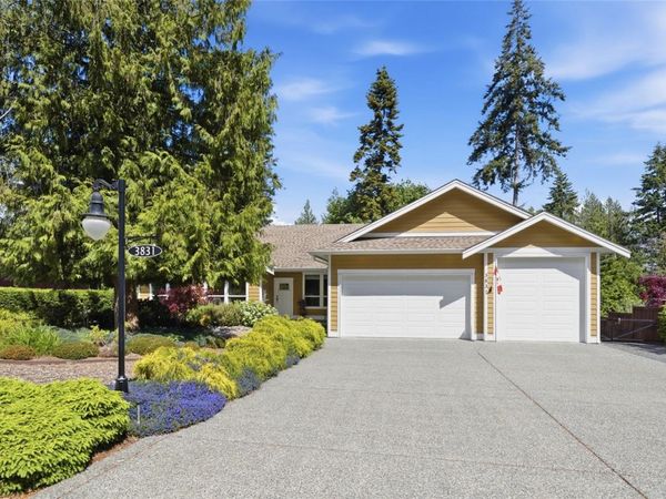 3831 Creekside Dr, Bowser, BC V0R 1G0